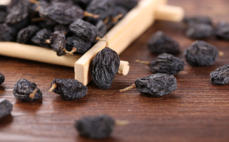 牛皮癣患者吃黑色食物 补血抗衰老